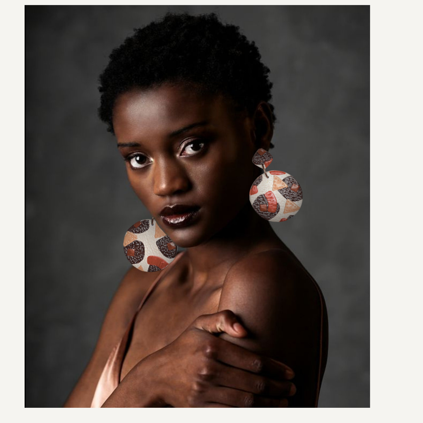 Round Metro Earrings