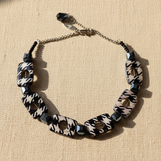 Houndstooth Beaded Choker Necklace
