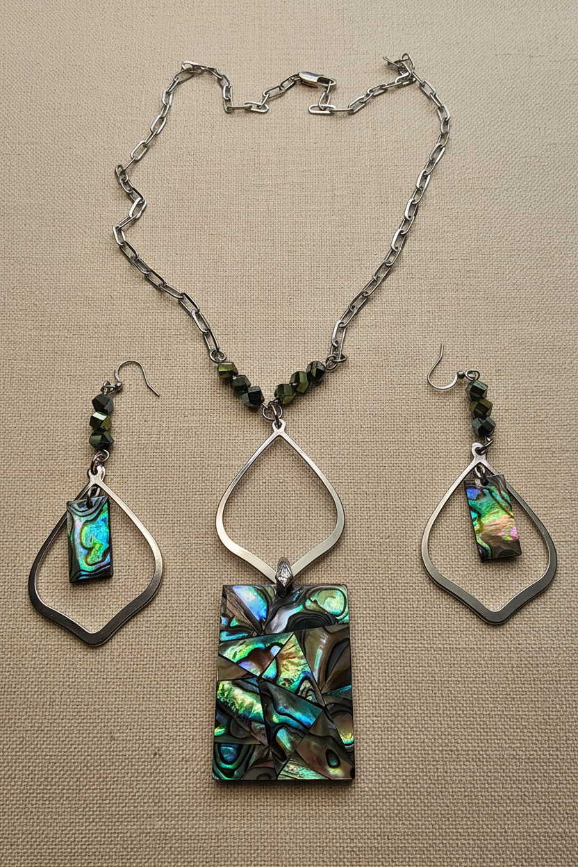 Paua Shell Necklace and Earring Set